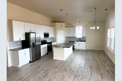 18 Edgewater, Bayou Vista, TX 77563 - Photo 3