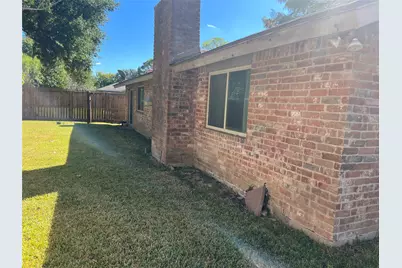 11702 Ensbrook Drive, Houston, TX 77099 - Photo 19