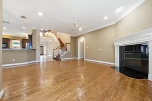 17 Ambleside Crescent Dr, Sugar Land, TX 77479 - Photo 7