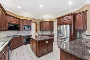 17 Ambleside Crescent Dr, Sugar Land, TX 77479 - Photo 11