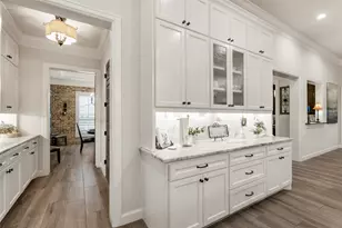 1201 Quarry Oaks Dr, College Station, TX 77845 - Photo 17