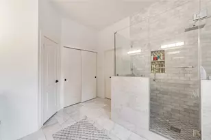 1611 Lakeside Enclave Dr, Houston, TX 77077 - Photo 17