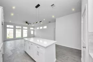 7902 Parnell St, Houston, TX 77051 - Photo 7