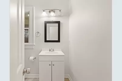 4728 Avenue R 1/2, Galveston, TX 77551 - Photo 11