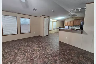 310 Vann Road #C, Highlands, TX 77562 - Photo 5