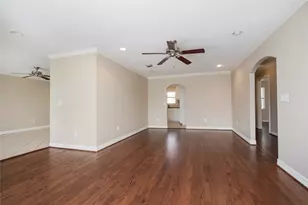 2002 Nina Lee Ln, Houston, TX 77018 - Photo 25