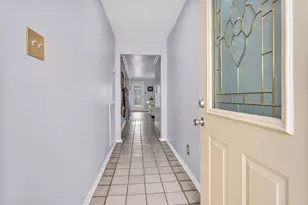 8422 Oakhaven Rd, La Porte, TX 77571 - Photo 5