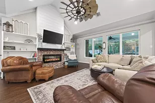 387 Grand Vw, Huntsville, TX 77340 - Photo 9