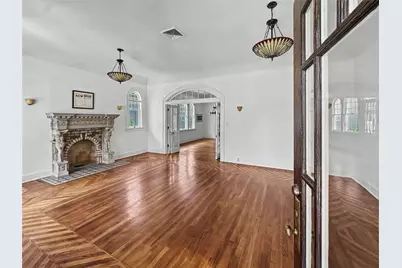 1602 Rosenberg Street, Galveston, TX 77550 - Photo 3