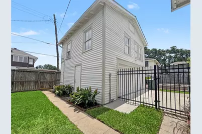 1602 Rosenberg Street, Galveston, TX 77550 - Photo 27