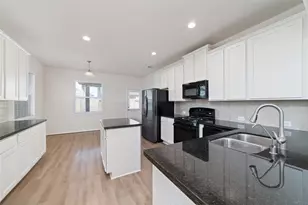 13730 Evansdale Ln, Houston, TX 77083 - Photo 9