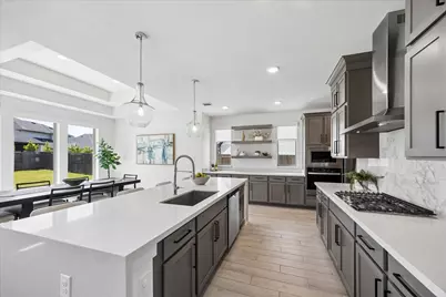 4814 Highland Stream Court, Fulshear, TX 77441 - Photo 9