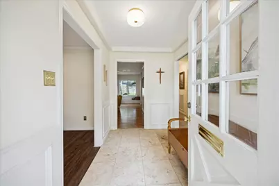 10050 Locke Lane, Houston, TX 77042 - Photo 3