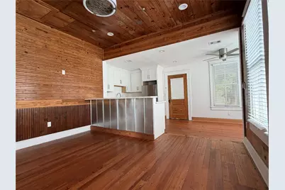 1014 Avenue M, Galveston, TX 77550 - Photo 9