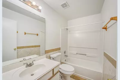 3815 E Traditions Court, Houston, TX 77082 - Photo 25