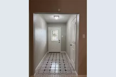 3908 Redstem Court, Dickinson, TX 77539 - Photo 9