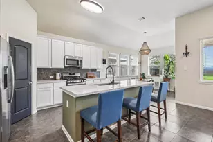 1498 Foshee Ct, Alvin, TX 77511 - Photo 7
