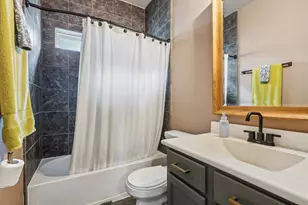 1498 Foshee Ct, Alvin, TX 77511 - Photo 13