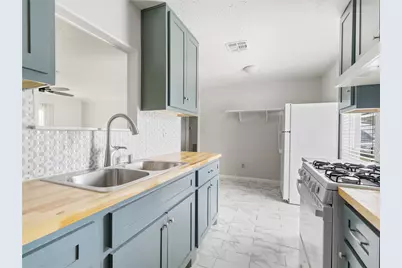 11939 Flushing Meadows Drive, Houston, TX 77089 - Photo 3