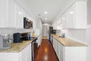 2239 Highland Hills Dr, Sugar Land, TX 77478 - Photo 11