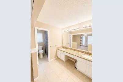 2239 Highland Hills Drive, Sugar Land, TX 77478 - Photo 19