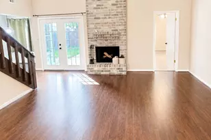 2239 Highland Hills Dr, Sugar Land, TX 77478 - Photo 5