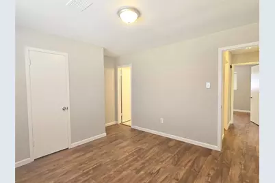 5404 Hazel Street, Baytown, TX 77521 - Photo 9
