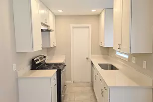 5404 Hazel St, Baytown, TX 77521 - Photo 3