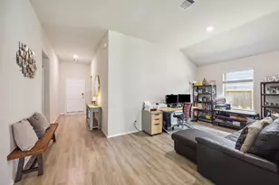 6414 Fiddlewood Thicket Ln, Katy, TX 77449 - Photo 5