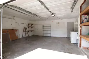 7030 Sharpview Dr, Houston, TX 77074 - Photo 17