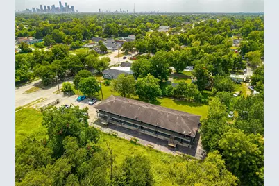 4613 Cavalcade Street #10, Houston, TX 77026 - Photo 5