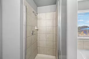 13718 Rural Oak St, Houston, TX 77034 - Photo 27