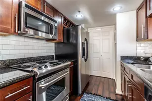 3525 Sage Rd, Houston, TX 77056 - Photo 9