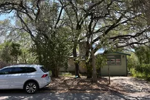7085 Comanche Trail, Austin, TX 78732 - Photo 9