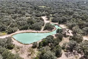 3033 Co Rd 18, Hallettsville, TX 77964 - Photo 43