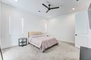 107 W Whitney St, Houston, TX 77018 - Photo 31