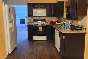 7711 High Village Dr Dr, Houston, TX 77095 - Photo 3