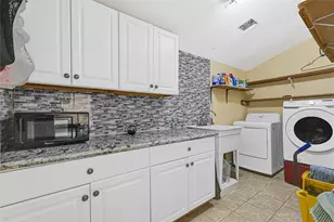 7534 Charlie St, Houston, TX 77088 - Photo 13