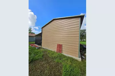 610 E Division Street, Edna, TX 77957 - Photo 15