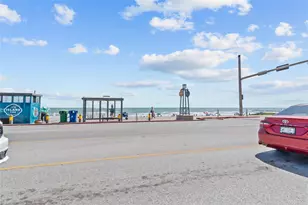 1521 Avenue O, Galveston, TX 77550 - Photo 9