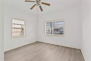 1521 Avenue O, Galveston, TX 77550 - Photo 5