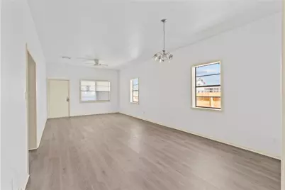 1521 Avenue O, Galveston, TX 77550 - Photo 3