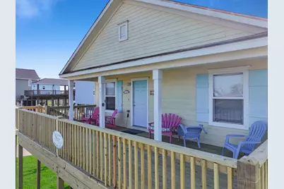 905 Sage Road, Crystal Beach, TX 77650 - Photo 5