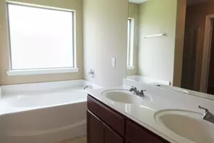 28606 Lockeridge Farms Dr, Spring, TX 77386 - Photo 13