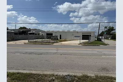 6229 Dixie Drive, Houston, TX 77087 - Photo 3