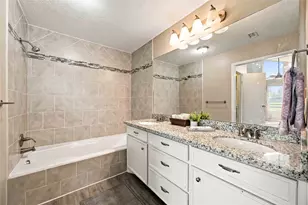 4697 Wickwillow Ln, Alvin, TX 77511 - Photo 23