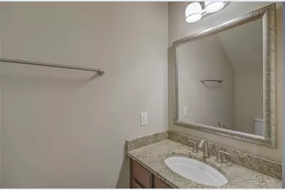 70 S Almondell Circle, The Woodlands, TX 77354 - Photo 9