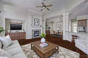 70 S Almondell Cir, The Woodlands, TX 77354 - Photo 13