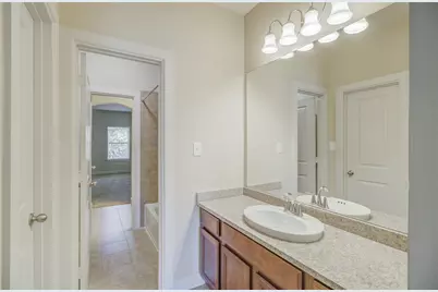 70 S Almondell Circle, The Woodlands, TX 77354 - Photo 29