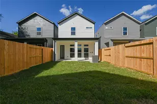 14113A Bridgeport, Houston, TX 77047 - Photo 31